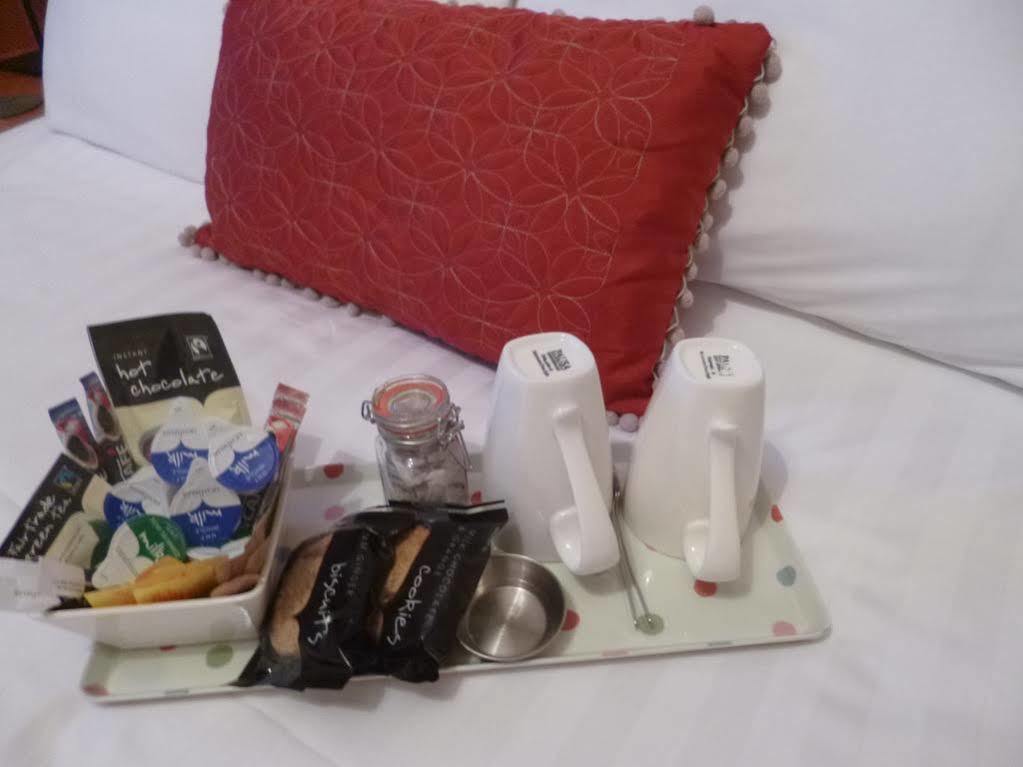 Beamsley Lodge B&B Eastbourne Eksteriør bilde