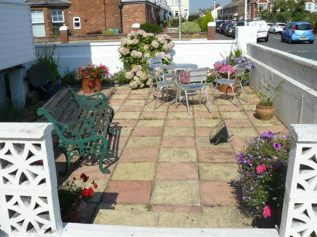 Beamsley Lodge B&B Eastbourne Eksteriør bilde